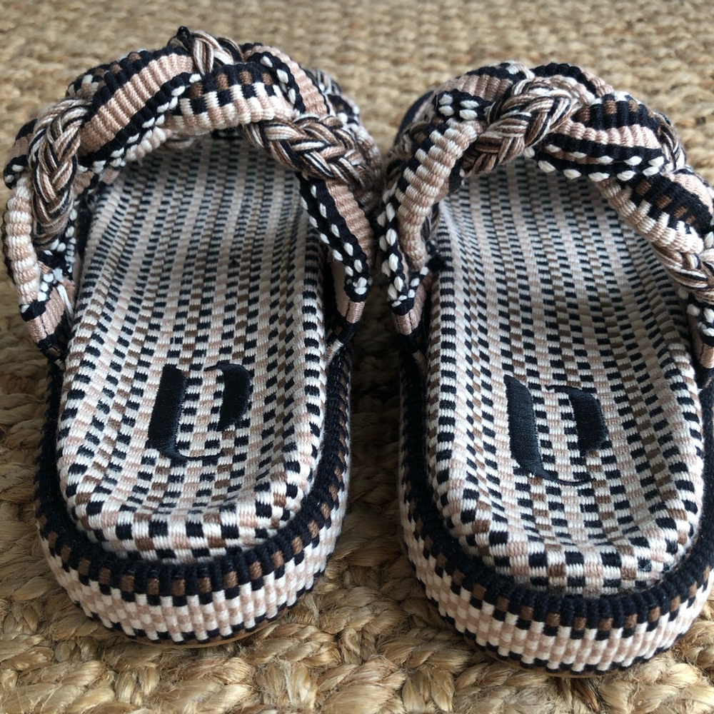 Amambaih DANIELA Bio Sandals in Sand. Size 38 - Picture 11 of 16